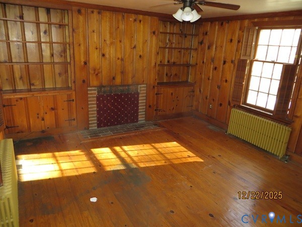 1124 Woodland Road Petersburg, VA 23805 - Photo 5 of 11 a view of an empty room with a window