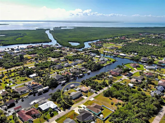 $2,700 | 4342 Ewing Circle, Port Charlotte, FL 33948