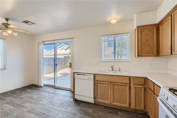 $1,875 | 7316 Maiden Run Avenue, Las Vegas, NV 89130