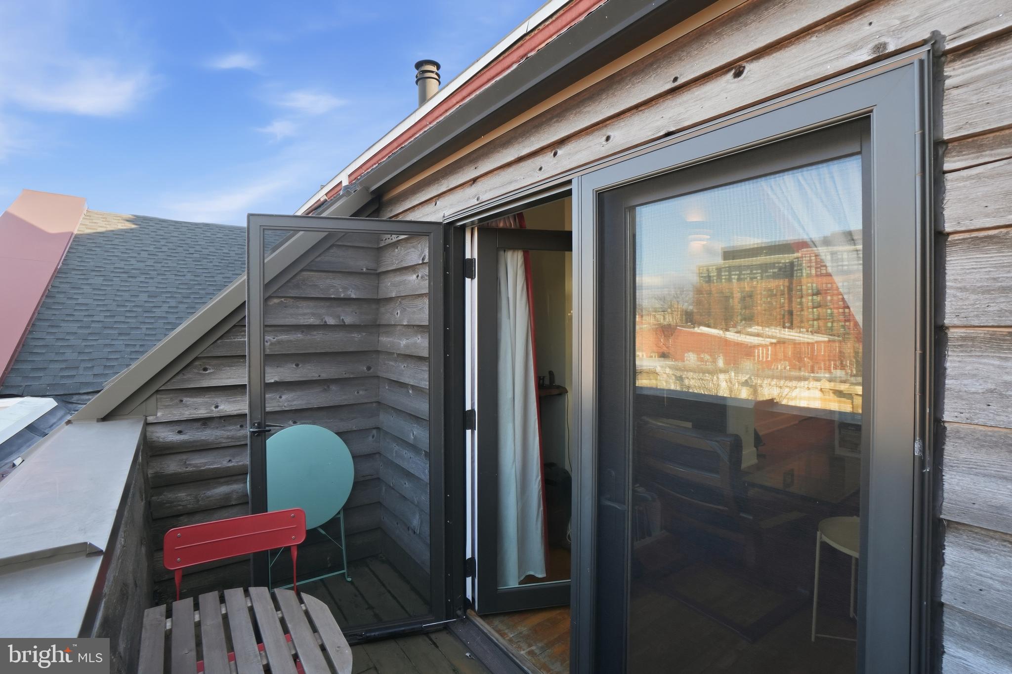 301 G Street Northeast, Unit 32 Washington, DC 20002 - Photo 13 of 21 Private balcony