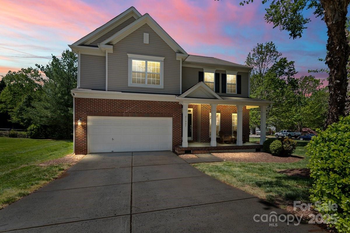 21907 Torrence Chapel Road Cornelius, NC 28031 - Photo 2 of 37 Gallery Image 2