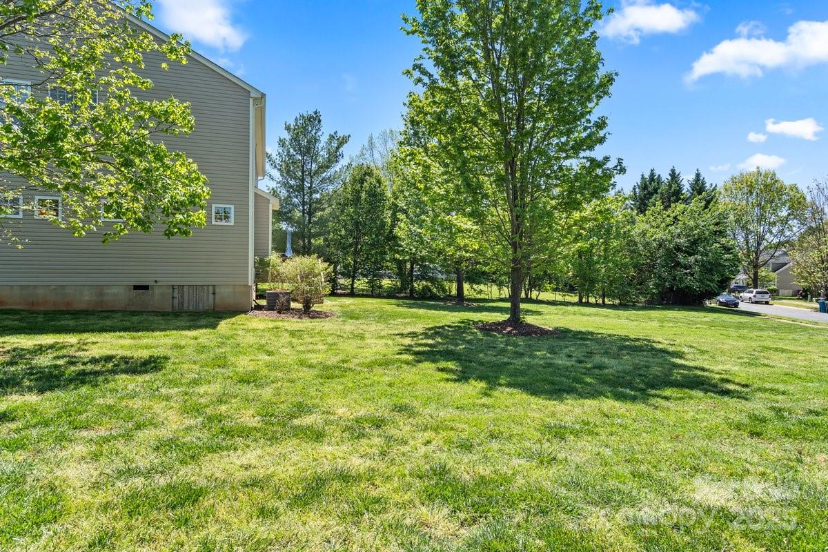 21907 Torrence Chapel Road Cornelius, NC 28031 - Photo 31 of 37 Gallery Image 31