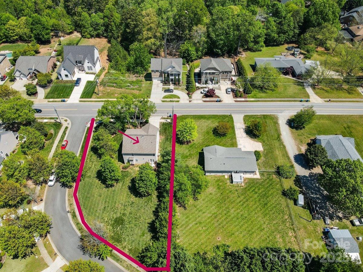 21907 Torrence Chapel Road Cornelius, NC 28031 - Photo 34 of 37 Gallery Image 34
