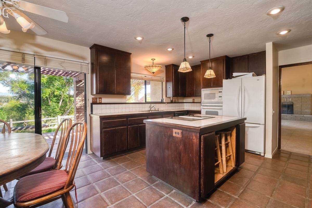 7620 West Lilac Road Bonsall, CA 92003 - Photo 7 of 25
