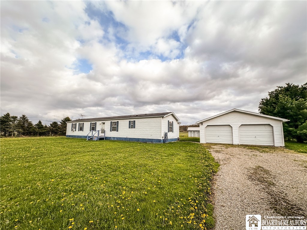 293 Bray Road Freedom, NY 14009 - Photo 1 of 23