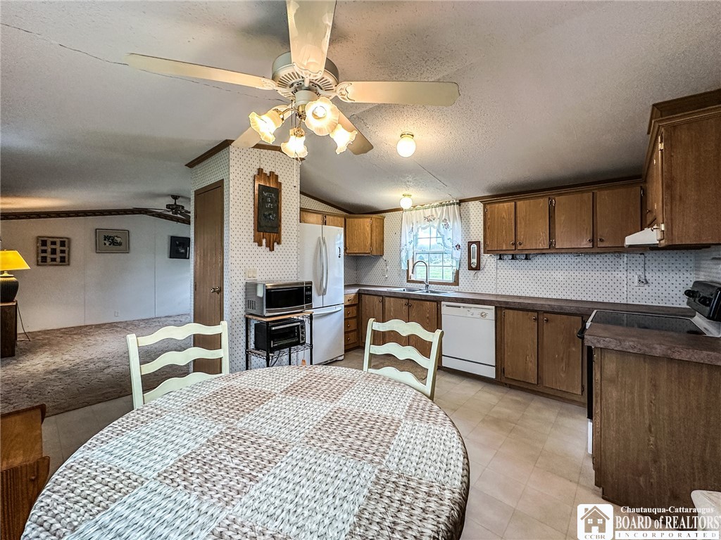 293 Bray Road Freedom, NY 14009 - Photo 6 of 23