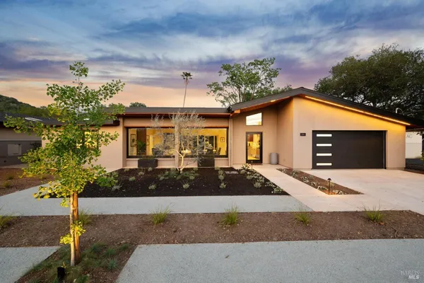 $1,995,000 | 226 1st Street East, Sonoma, CA 95476