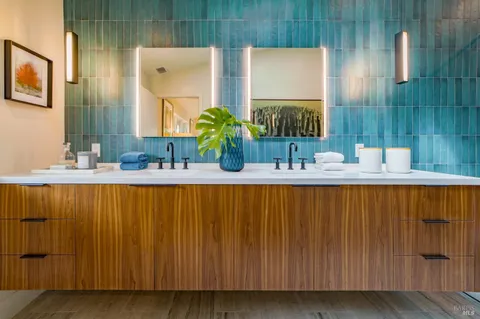 $1,995,000 | 226 1st Street East, Sonoma, CA 95476