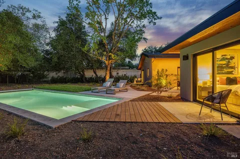 $1,995,000 | 226 1st Street East, Sonoma, CA 95476