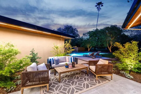 $1,995,000 | 226 1st Street East, Sonoma, CA 95476