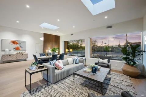 $1,995,000 | 226 1st Street East, Sonoma, CA 95476