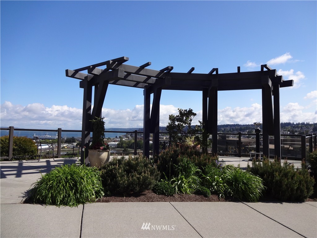 75 Pine Street, Unit 207 Edmonds, WA 98020 - Photo 21 of 22 Gallery Image 21