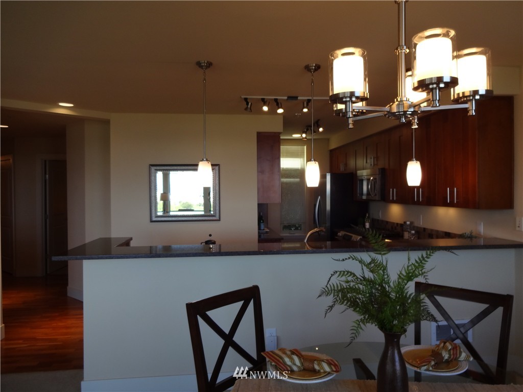 75 Pine Street, Unit 207 Edmonds, WA 98020 - Photo 5 of 22 Gallery Image 5