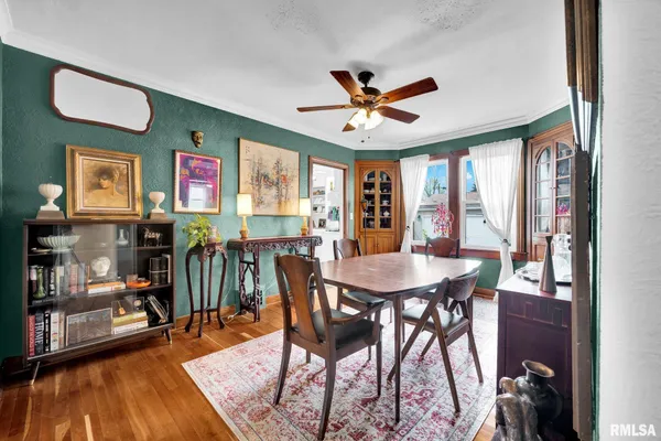 $179,900 | 2020 West Ayres Avenue, West Peoria, IL 61604