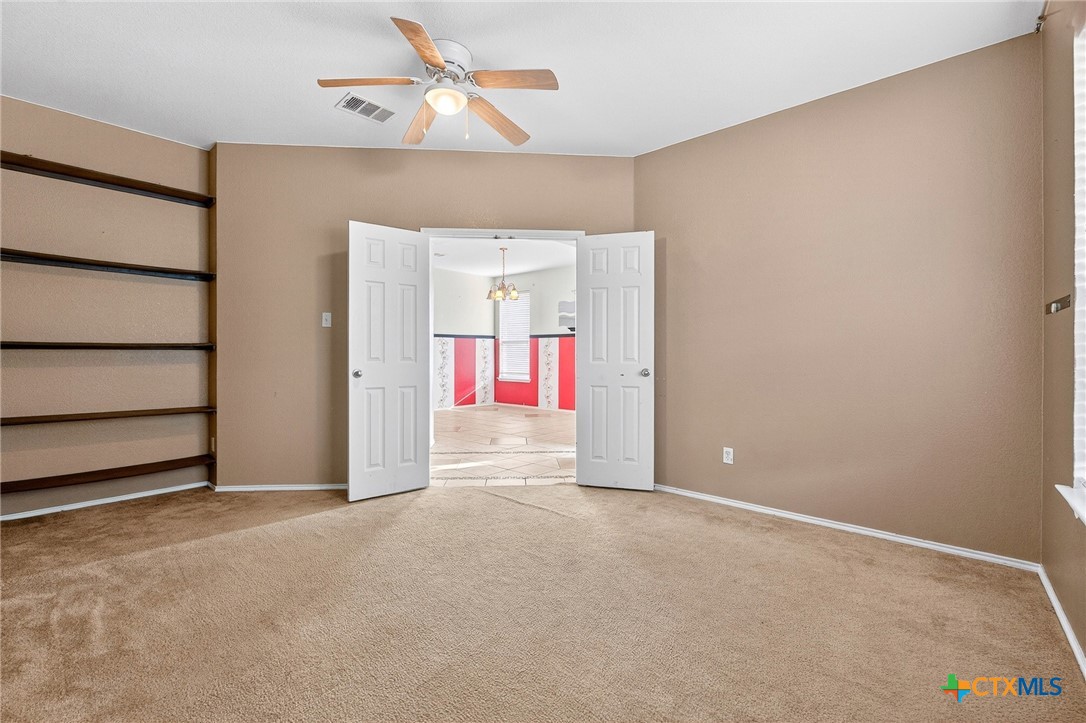 6204 Taree Loop Killeen, TX 76549 - Photo 8 of 24 a view of an empty room