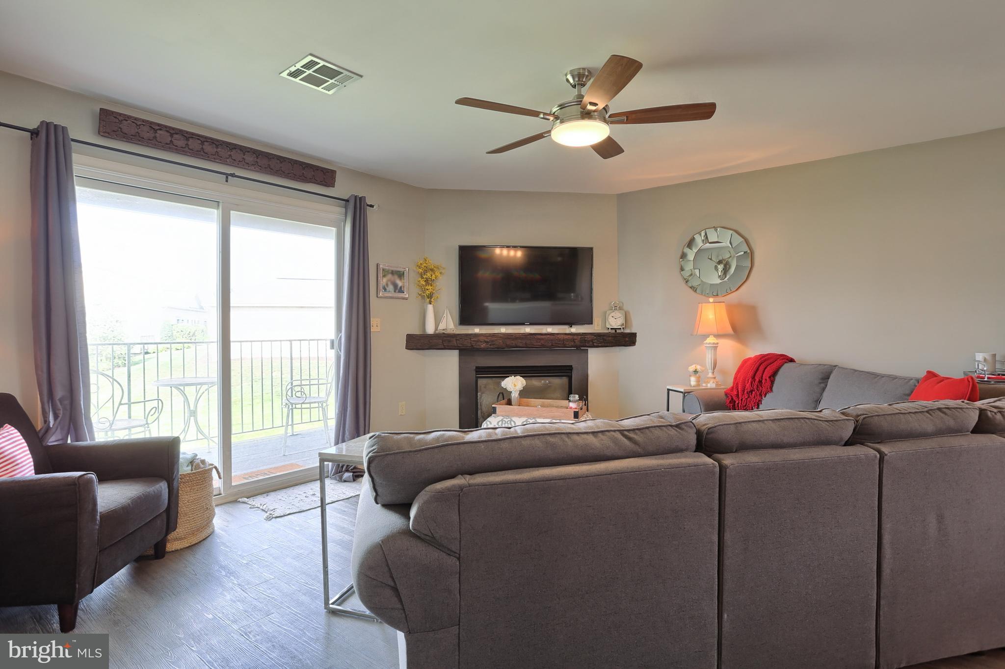 129 Sparrow Road Hummelstown, PA 17036 - Photo 9 of 21 Gallery Image 9