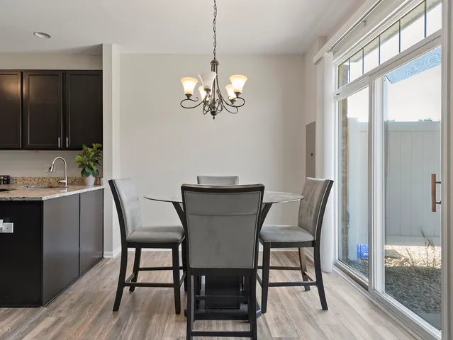 $259,900 | 1045 Heron Circle, Joliet, IL 60431