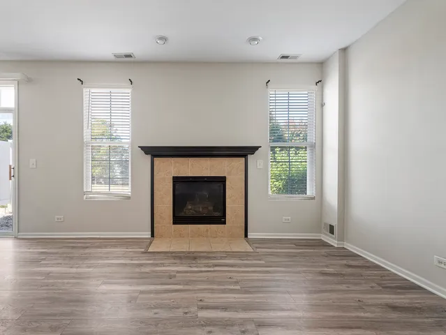 $259,900 | 1045 Heron Circle, Joliet, IL 60431