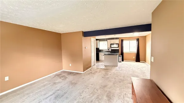 $209,900 | 275-136 Owens Road, Unit 136, Sweden, NY 14420