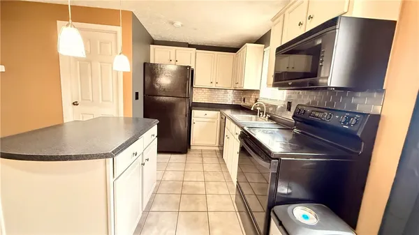$209,900 | 275-136 Owens Road, Unit 136, Sweden, NY 14420