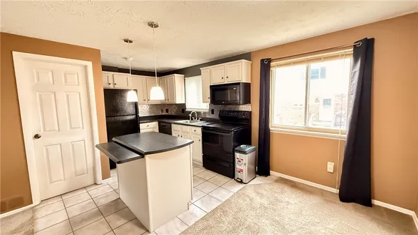 $209,900 | 275-136 Owens Road, Unit 136, Sweden, NY 14420