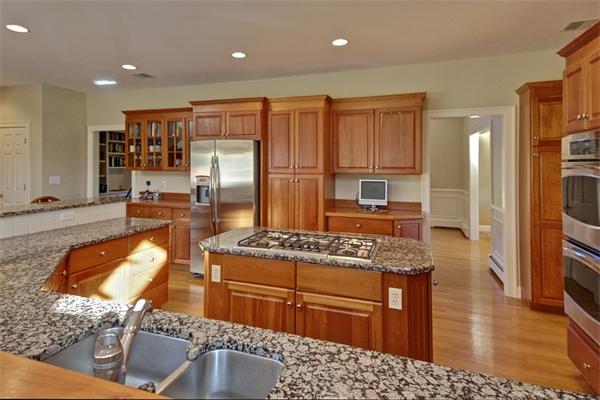 13 John Matthew Road Hopkinton, MA 01748 - Photo 4 of 30 Gallery Image 4