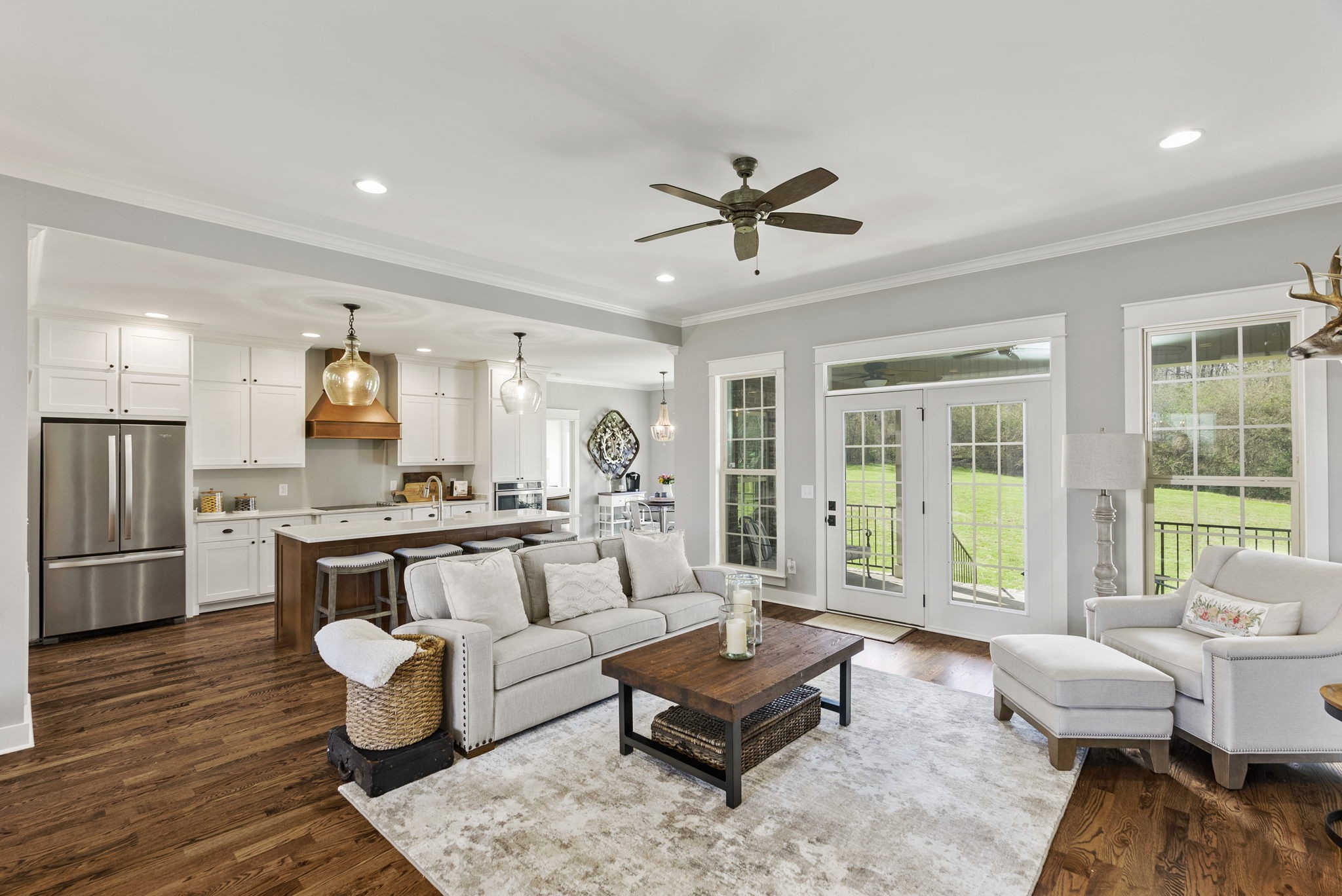 3459 Thompson Road Springfield, TN 37172 - Photo 13 of 39 a living room with furniture wooden floor and a large window