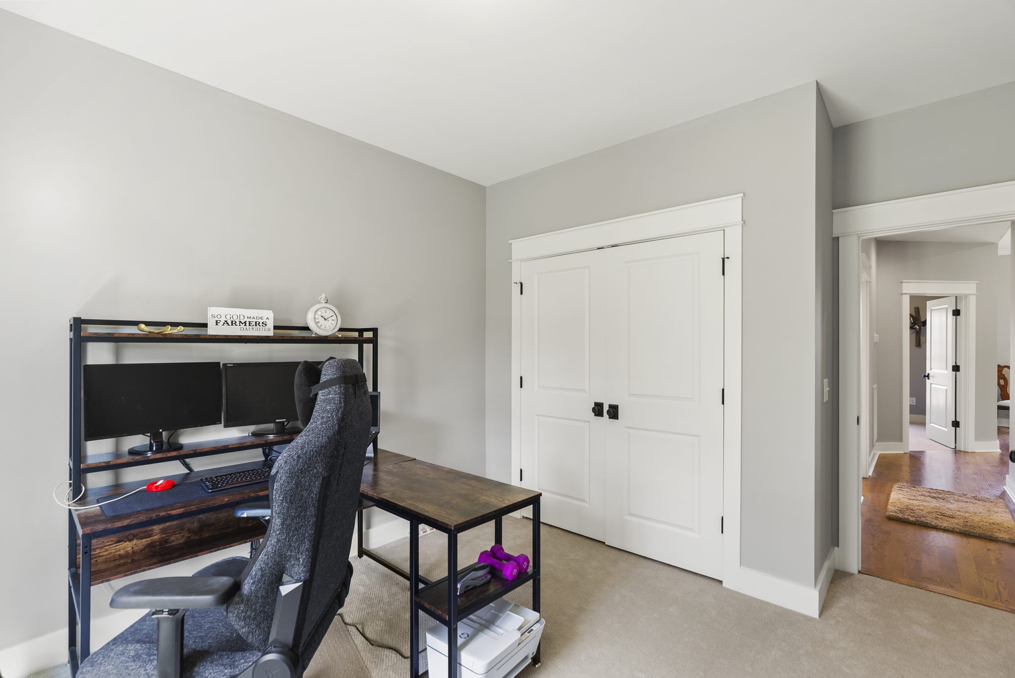 3459 Thompson Road Springfield, TN 37172 - Photo 29 of 39 a view of a workspace with furniture