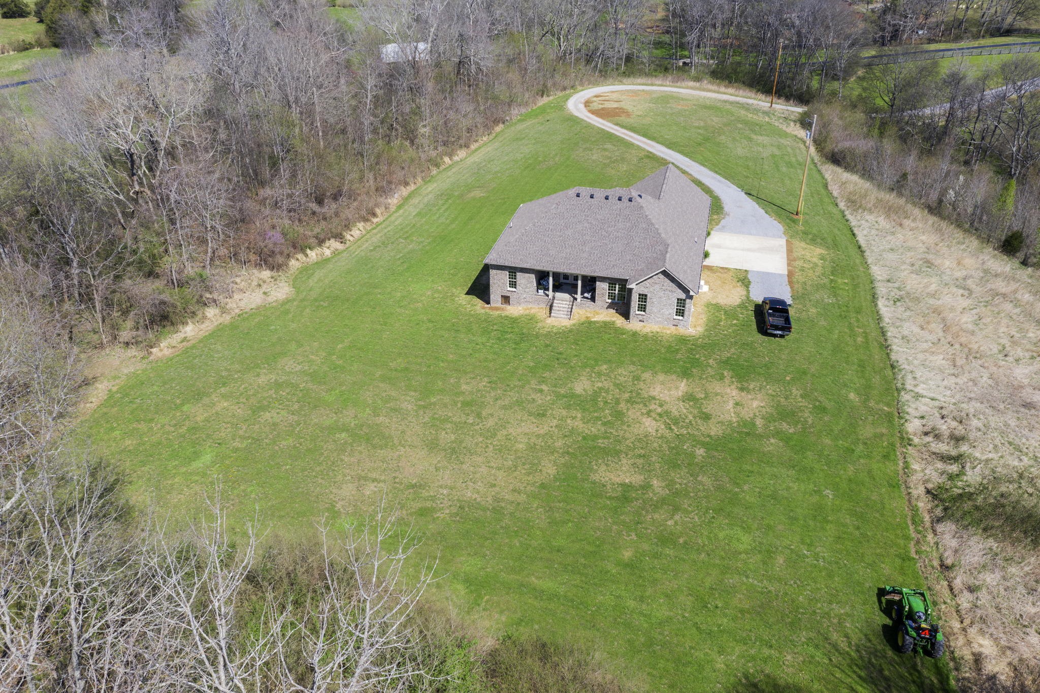 3459 Thompson Road Springfield, TN 37172 - Photo 38 of 39 a view of a garden with a fountain