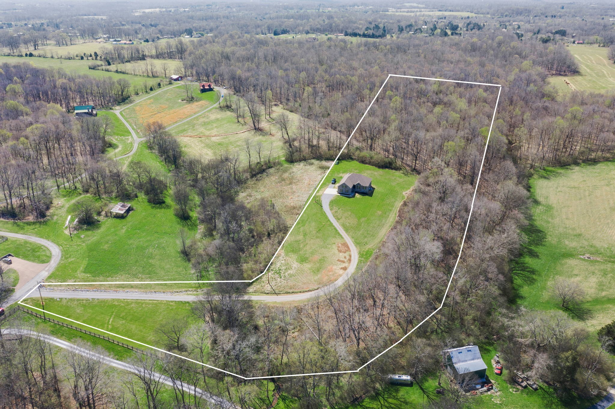 3459 Thompson Road Springfield, TN 37172 - Photo 5 of 39 a view of a tennis court