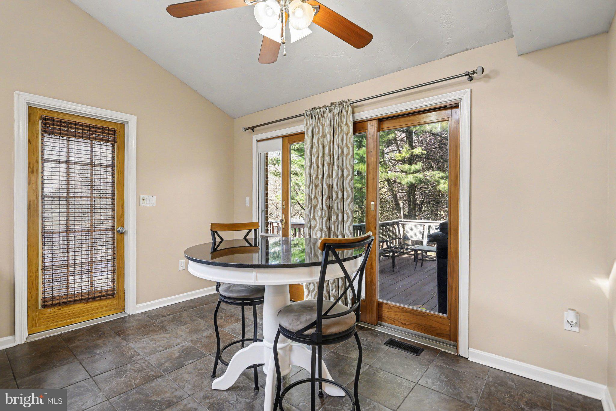 1065 Beaver Creek Road Hanover, PA 17331 - Photo 11 of 39 Gallery Image 11