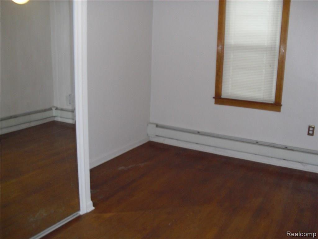 4211 Stephens Road Warren, MI 48091 - Photo 17 of 24 CIMG5806.JPG