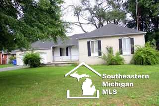 749 Cole Road Monroe, MI 48162 - Photo 2 of 13 21396709-1.JPG