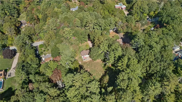 $399,900 | 222 Pine Hill Road, Richmond, RI 02894