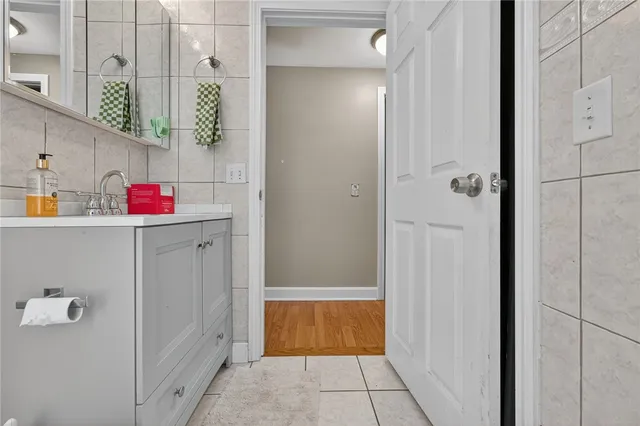 $399,900 | 222 Pine Hill Road, Richmond, RI 02894