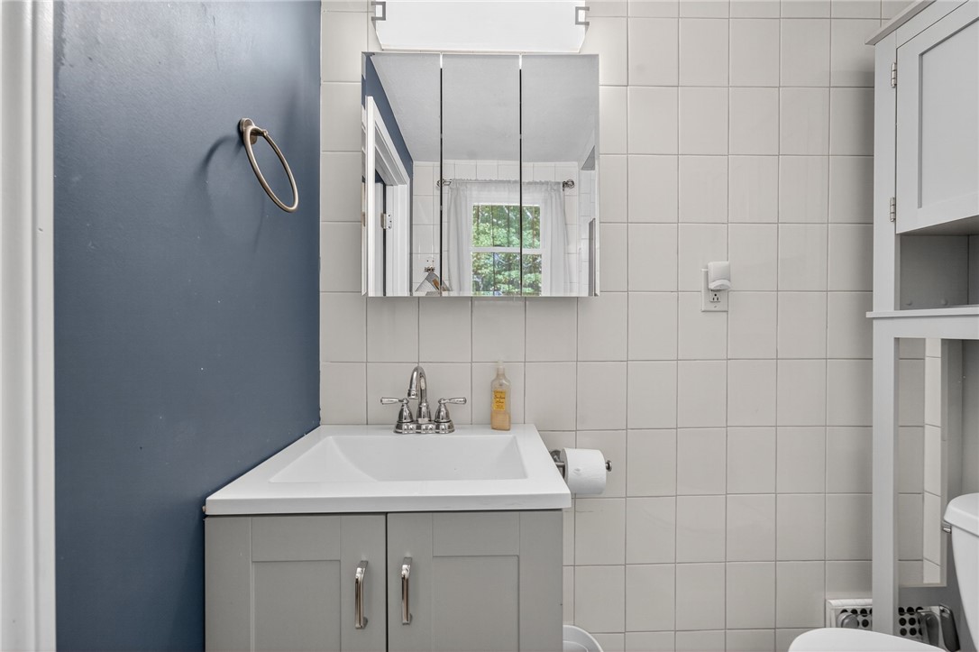 222 Pine Hill Road Richmond, RI 02894 - Photo 36 of 49 Gallery Image 36