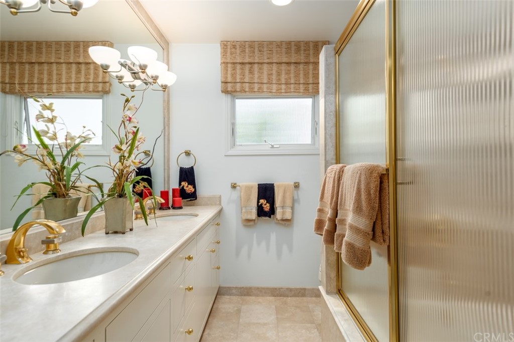 2025 Crestview Drive Laguna Beach, CA 92651 - Photo 19 of 27