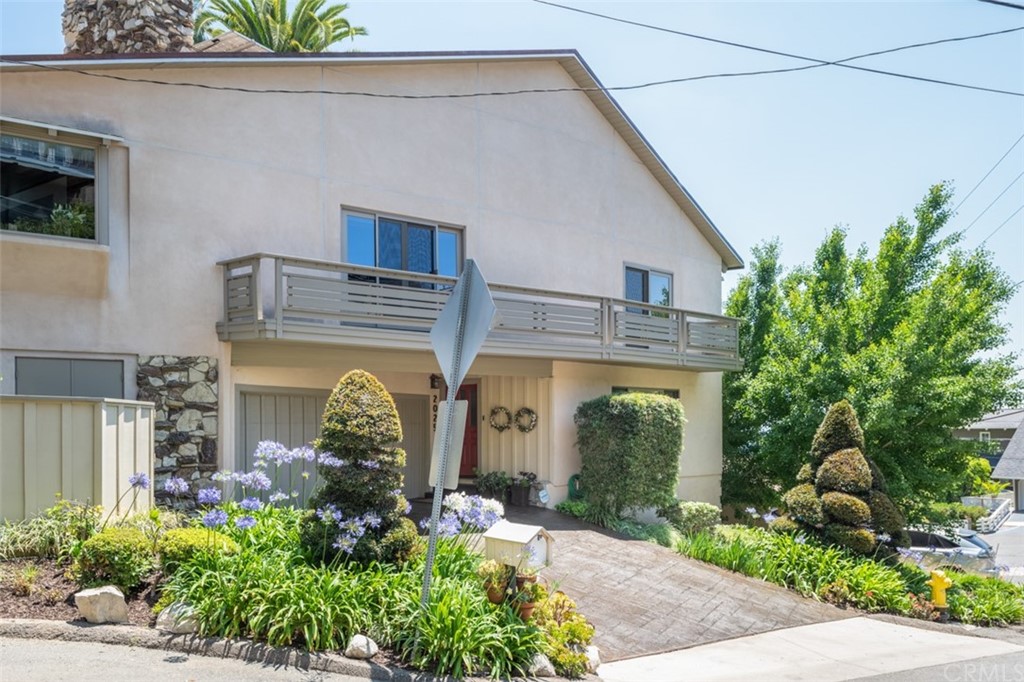 2025 Crestview Drive Laguna Beach, CA 92651 - Photo 26 of 27