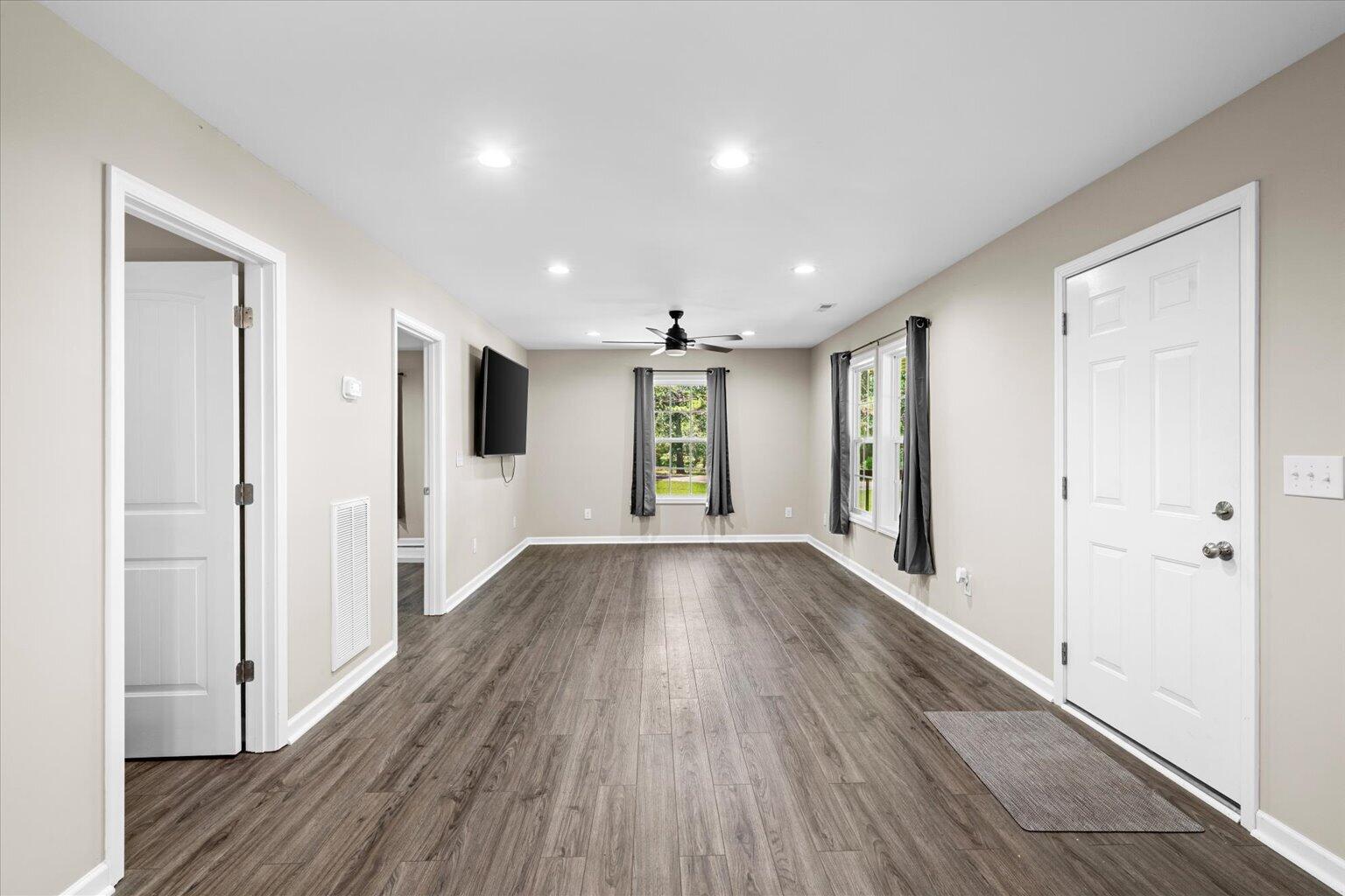 3467 South Riverbend Road Dalton, GA 30721 - Photo 7 of 34 07-DSC09741