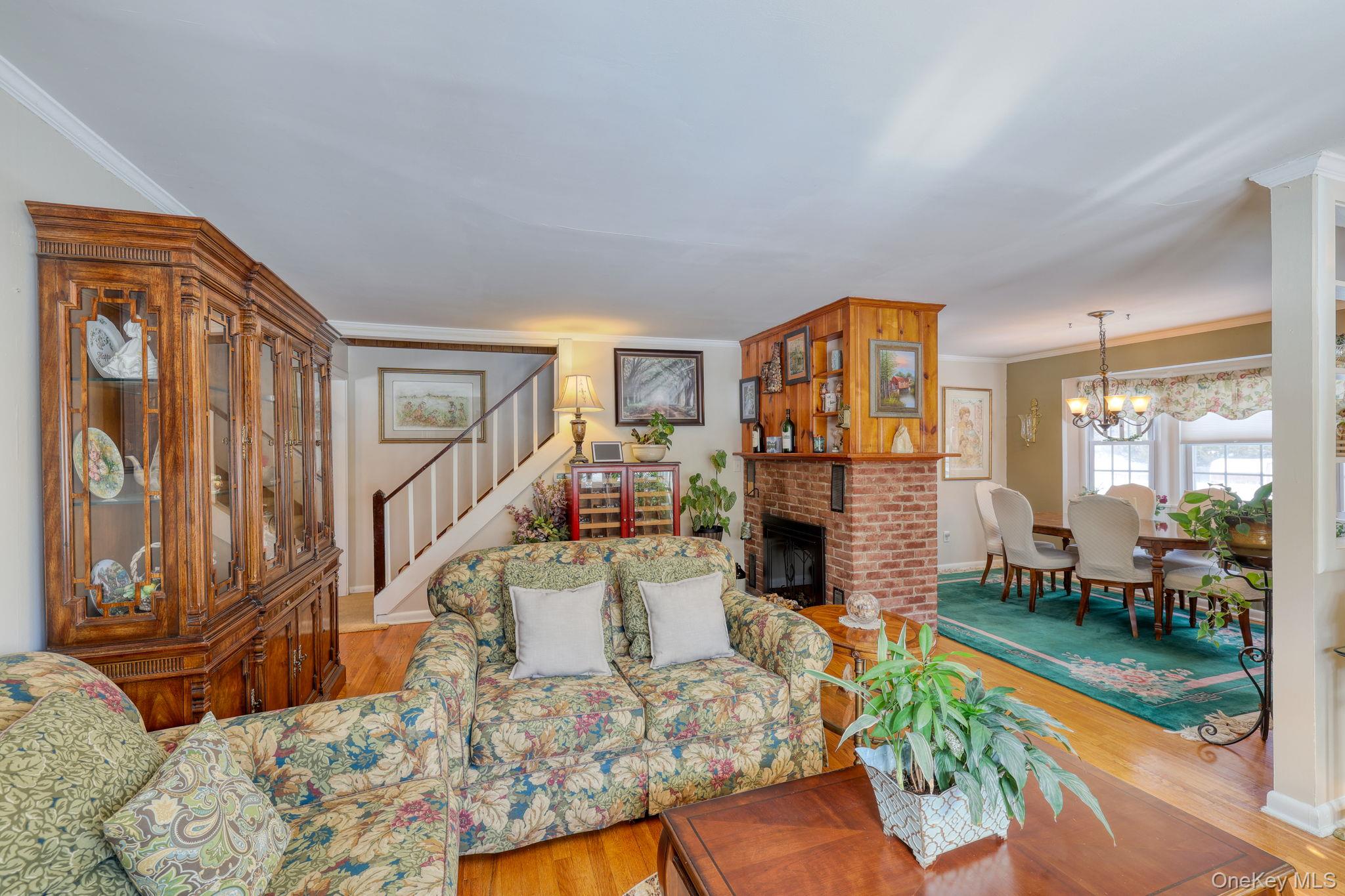 108 St Andrews Road Walden, NY 12586 - Photo 6 of 34