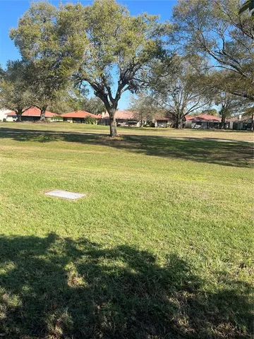 $215,000 | 683 Broadmoor Circle, Unit 683, Winter Haven, FL 33884