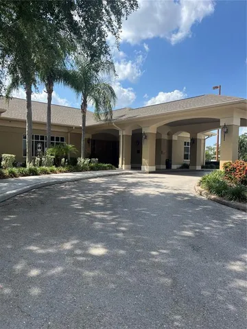 $215,000 | 683 Broadmoor Circle, Unit 683, Winter Haven, FL 33884