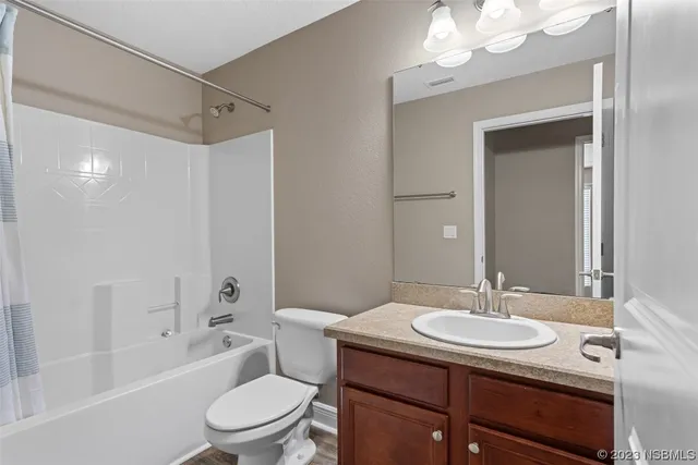 $329,000 | 600 Coral Trace Boulevard, Edgewater, FL 32132