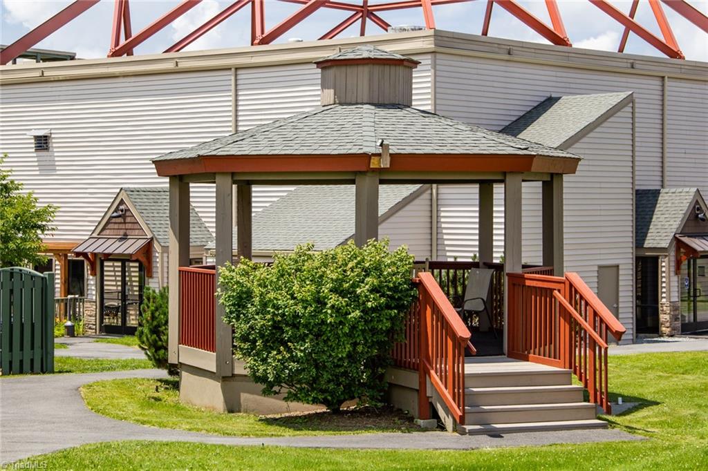 301 Pinnacle Inn Road, Unit 3302 Beech Mountain, NC 28604 - Photo 37 of 44 Gazebo at Pinnacle Inn