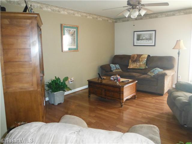 1441 Tyro Road Lexington, NC 27295 - Photo 9 of 10 Living Room.