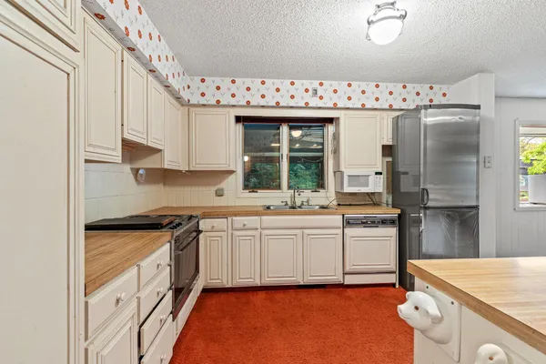 $309,000 | 1007 North Hamilton Street, St. Croix Falls, WI 54024
