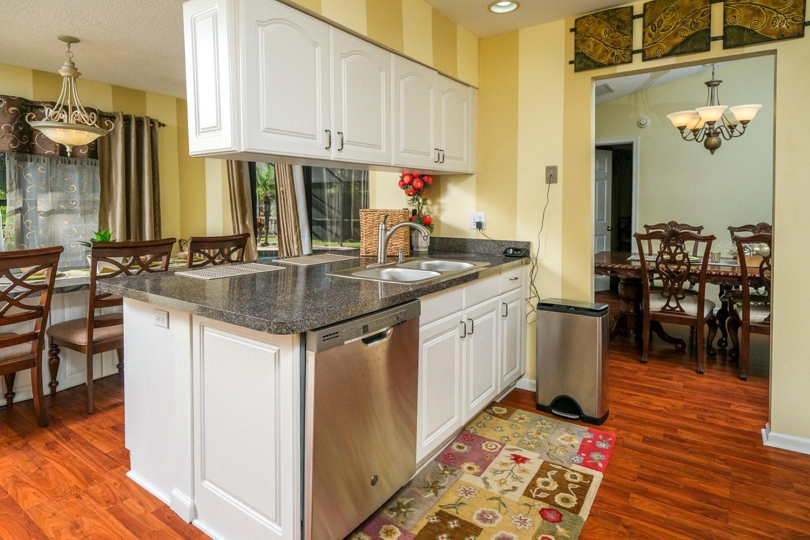 1487 Red Pine Trail Wellington, FL 33414 - Photo 12 of 40 020_XT3F9998