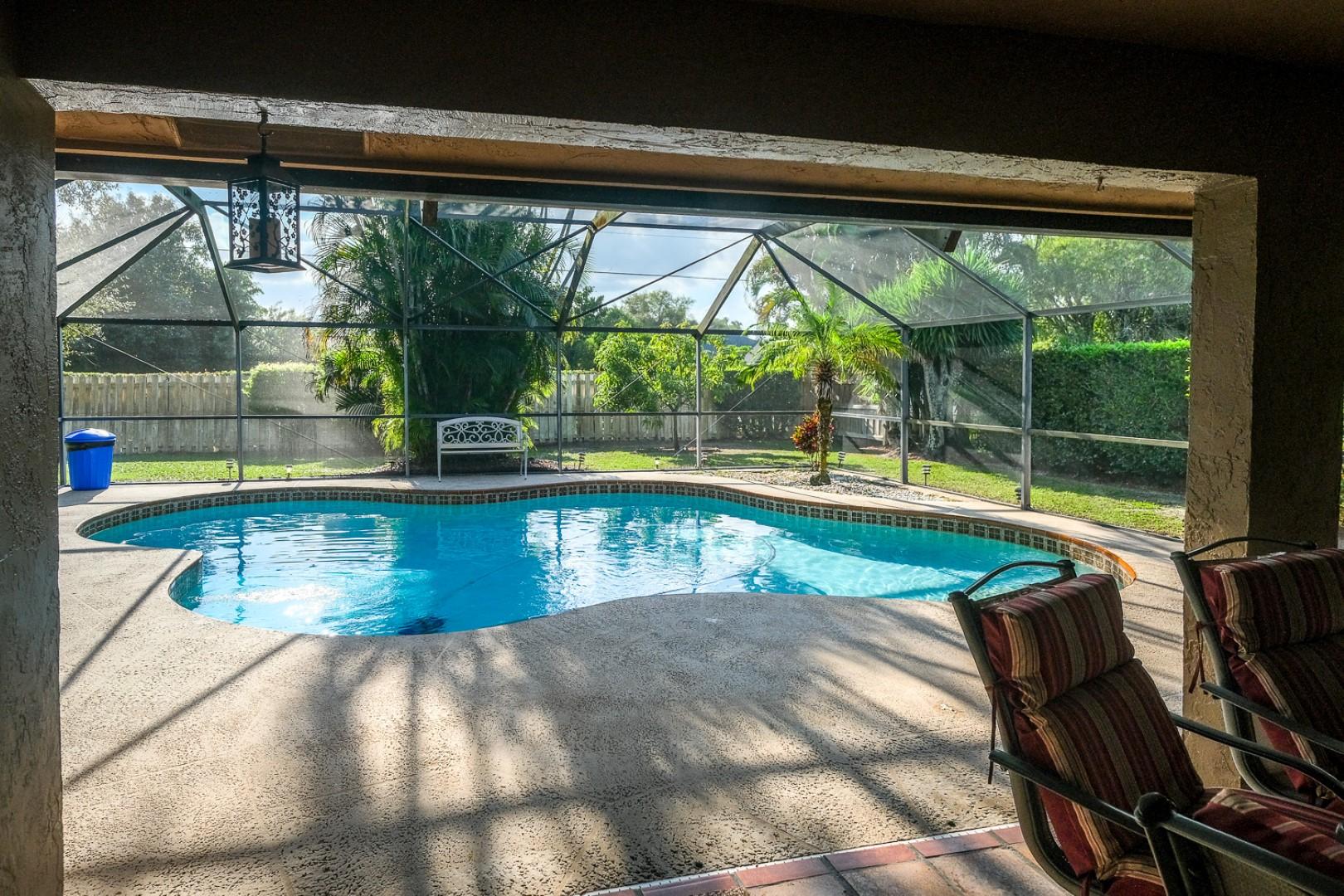 1487 Red Pine Trail Wellington, FL 33414 - Photo 23 of 40 034_XT3F0031