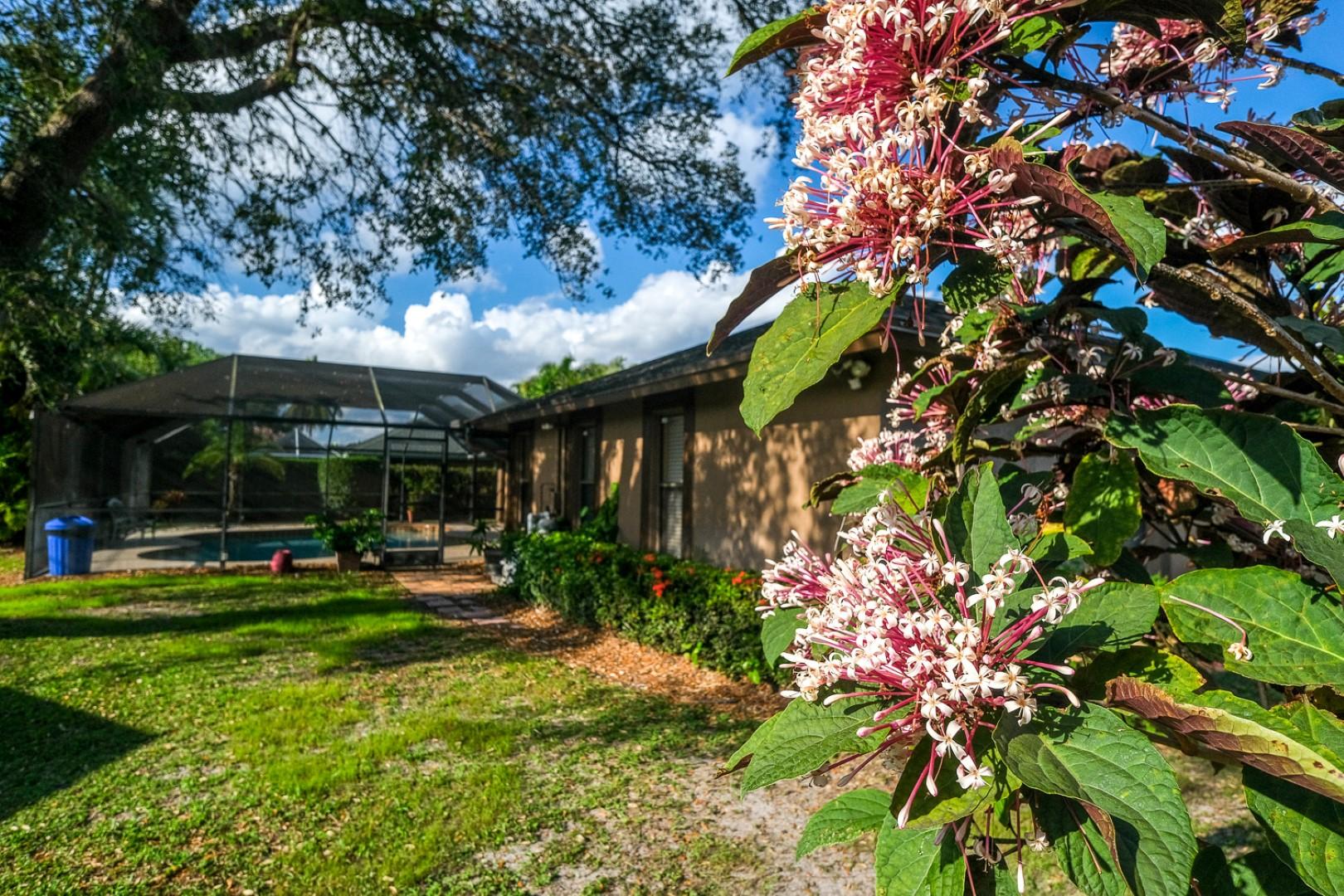 1487 Red Pine Trail Wellington, FL 33414 - Photo 37 of 40 049_XT3F0053