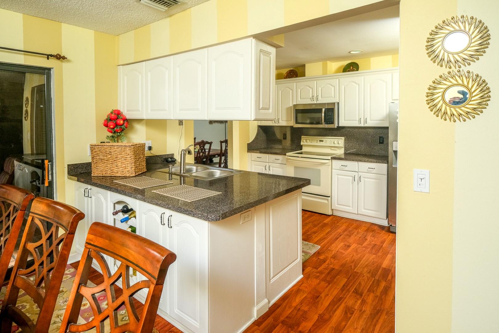 1487 Red Pine Trail Wellington, FL 33414 - Photo 9 of 40 016_XT3F9991